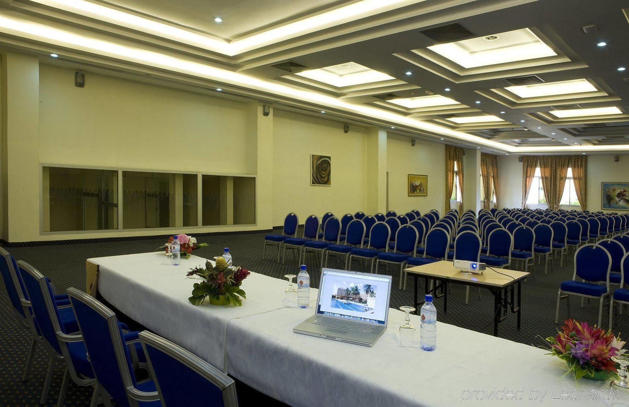 Azalai Hotel Independance Ouagadougou Ngoại thất bức ảnh